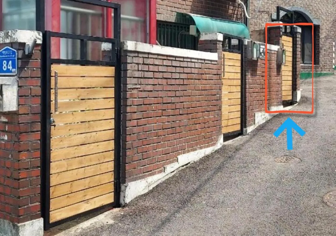 Hongdae&Sinchon 10Min Cozy House With 2 Bedrooms Seoul South Korea